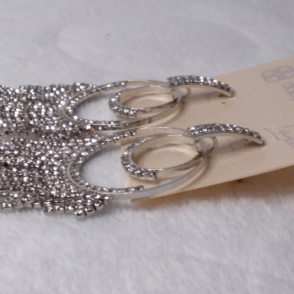 Hoop Dangle Pierce Earrings Clear Rhinestones Silver Tone Daisy Fuentes Luxe - Picture 2 of 6
